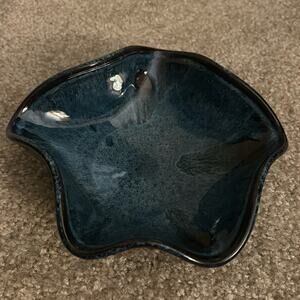 Dark Blue Ribbon Bowl Art Pottery Shiny Glaze Signed B. Blair (Brad)